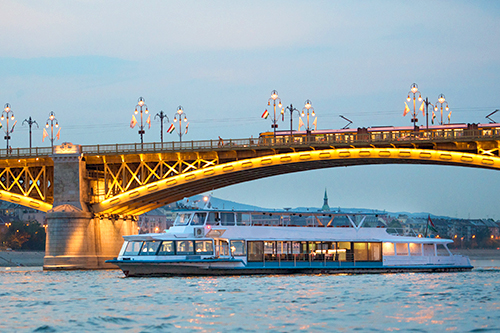 Dunai hajózás és hajóbérlés rendezvényre